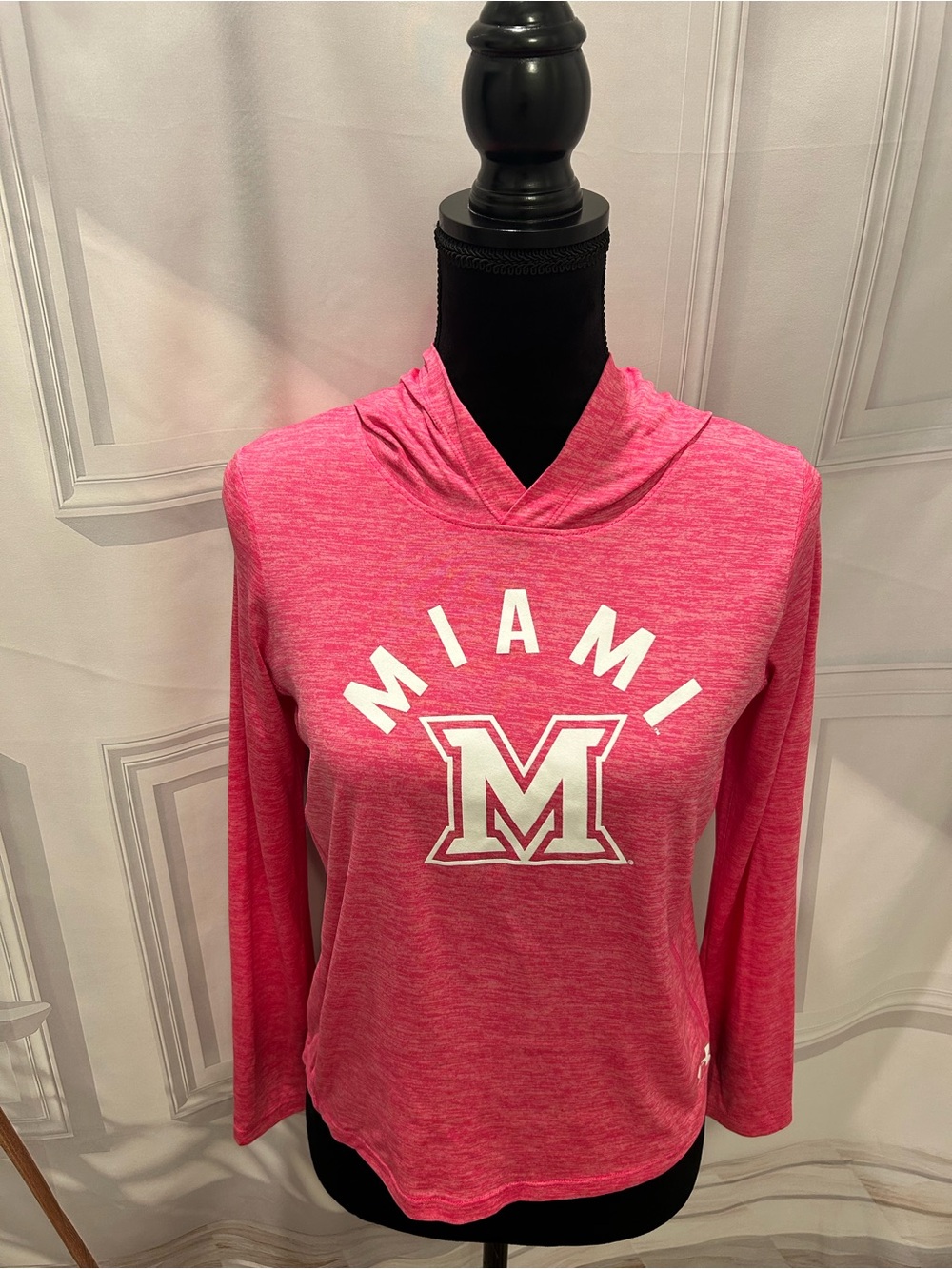 Under Armour Miami M Youth Large  Vibrant Pink Logo Hooded Top